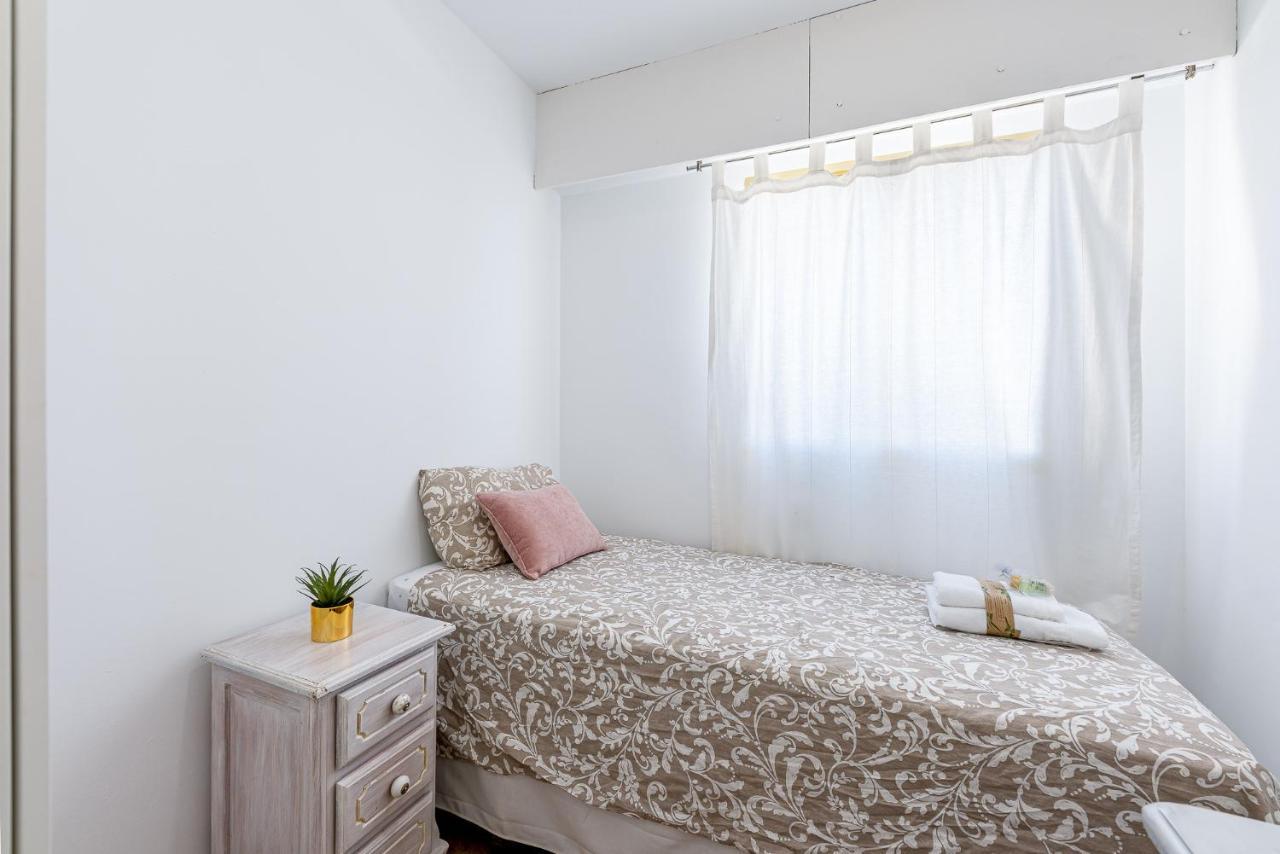 797 Holiday Rentals - Amplio Piso Con Terraza En Primera Linea De Playa Torremolinos Eksteriør bilde